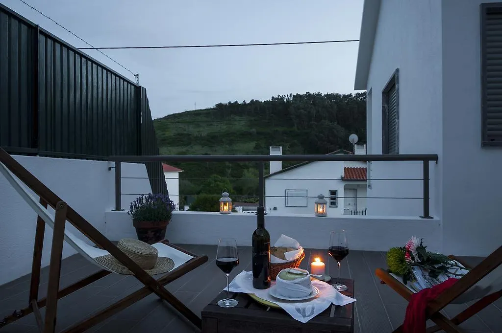 Beachouse - Surf, Bed & Breakfast-1